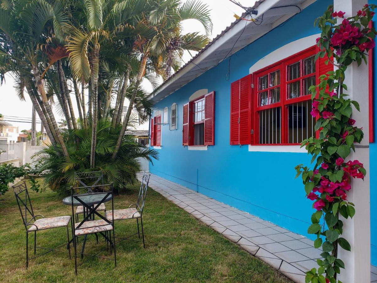 Pequi Hostel Флорианополис Экстерьер фото