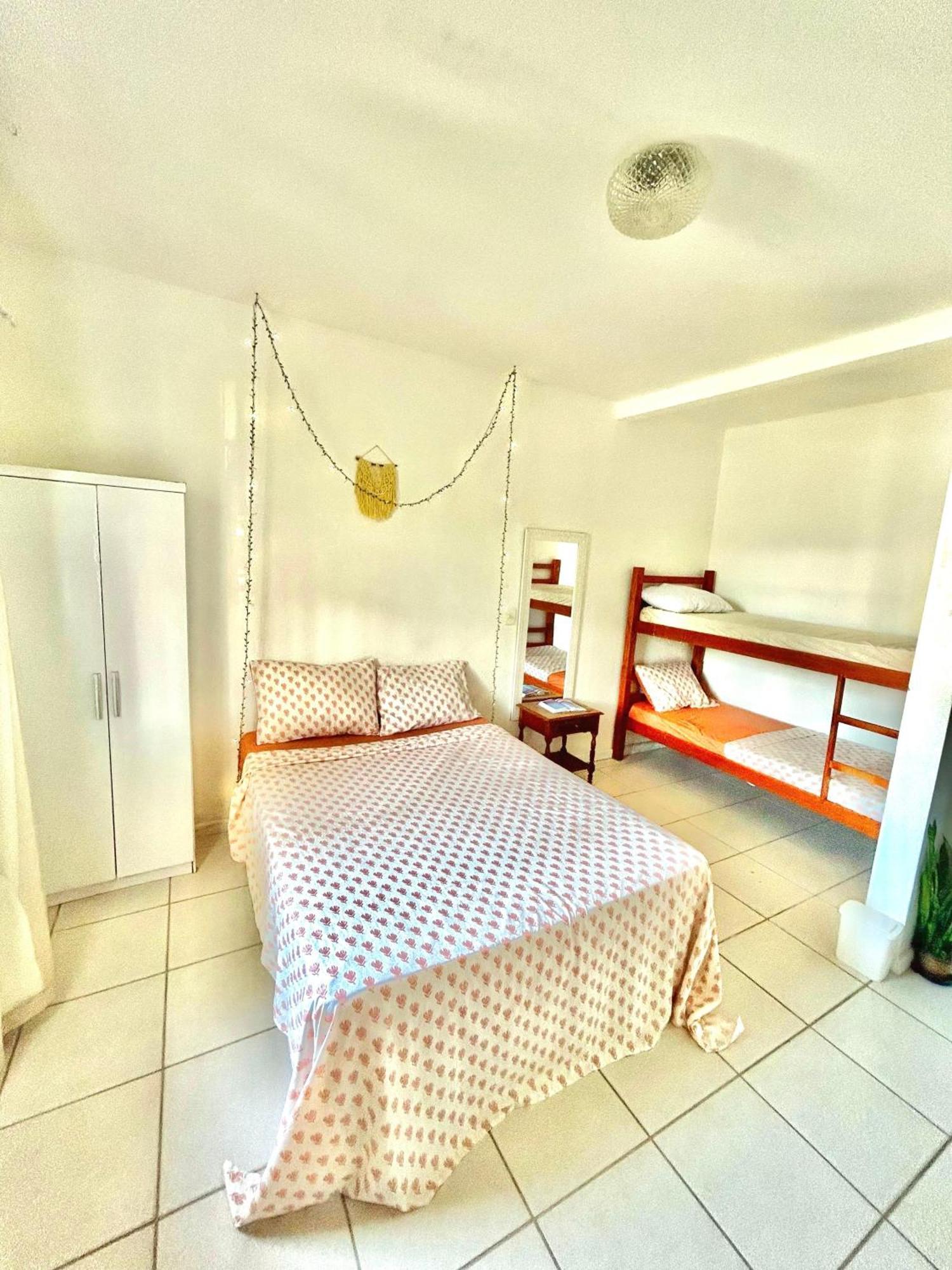 Pequi Hostel Флорианополис Экстерьер фото